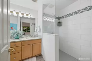 19010 68th Ave NE, Kenmore, WA 98028 - Photo 20