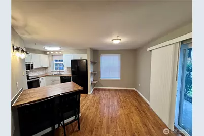 24018 26th Place S #C102, Des Moines, WA 98198 - Photo 8