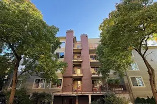 8745 Greenwood Ave N, Seattle, WA 98103 - Photo 32