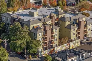 8745 Greenwood Ave N, Seattle, WA 98103 - Photo 30