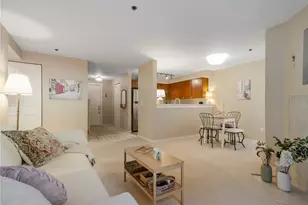 8745 Greenwood Ave N, Seattle, WA 98103 - Photo 4