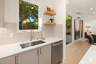 10174 NE 113th Pl, Kirkland, WA 98033 - Photo 10