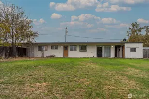 9021 McConnell Dr, Moses Lake, WA 98837 - Photo 6