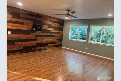 7796 Kildare Loop NW, Silverdale, WA 98383 - Photo 2