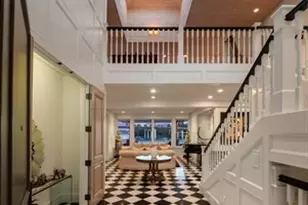 16 Enatai Dr, Bellevue, WA 98004 - Photo 6