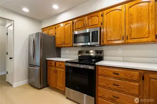 1178 E Grover St, Lynden, WA 98264 - Photo 12