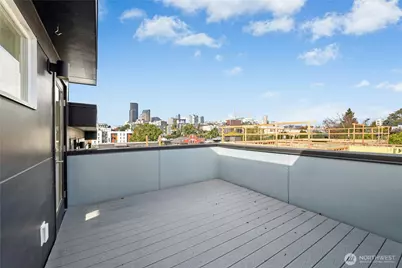 121 15th Avenue #A, Seattle, WA 98122 - Photo 18