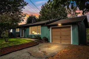 1603 169th Pl SW, Lynnwood, WA 98037 - Photo 2