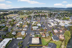 302 3rd St, Woodland, WA 98674 - Photo 18