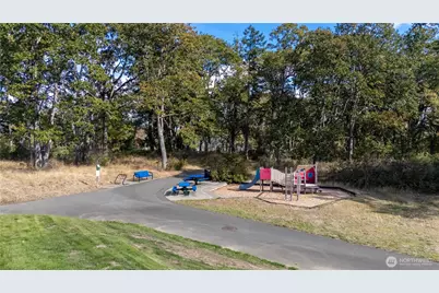 1975 Garry Oaks Ave #C, DuPont, WA 98327 - Photo 28