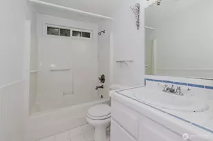 7600 Sandy Way NE, Poulsbo, WA 98370 - Photo 20