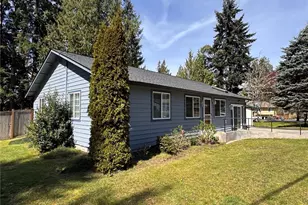 7600 Sandy Way NE, Poulsbo, WA 98370 - Photo 2