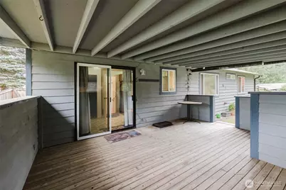 7600 Sandy Way NE, Poulsbo, WA 98370 - Photo 32