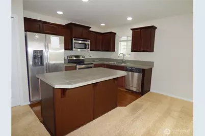 2720 13th Avenue NW, Puyallup, WA 98371 - Photo 4