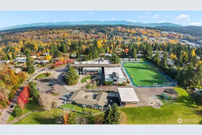 12117 SE 26th Street, Bellevue, WA 98005 - Photo 38