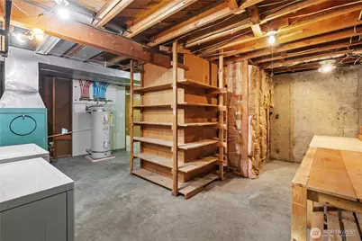 12117 SE 26th Street, Bellevue, WA 98005 - Photo 24