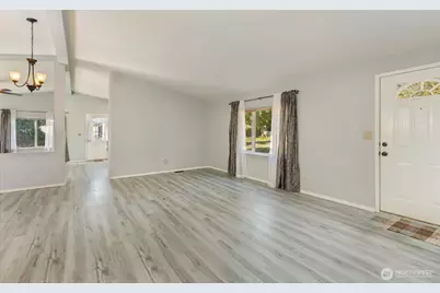 12611 NE Douglas Dr, Kingston, WA 98346 - Photo 4