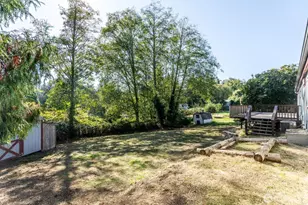 12611 NE Douglas Dr, Kingston, WA 98346 - Photo 18