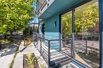 220 21st Avenue E, Seattle, WA 98112 - Photo 38