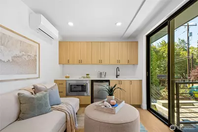 220 21st Avenue E, Seattle, WA 98112 - Photo 6