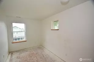 7907 Port Susan Pl, Stanwood, WA 98292 - Photo 14