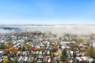 5210 11th Ave NE, Seattle, WA 98105 - Photo 32