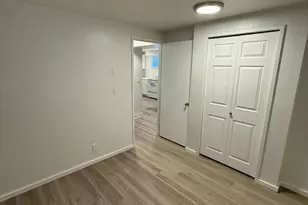 5210 11th Ave NE, Seattle, WA 98105 - Photo 24