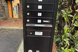 5210 11th Ave NE, Seattle, WA 98105 - Photo 26