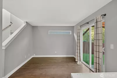 8325 4th Street NE, Lake Stevens, WA 98258 - Photo 12