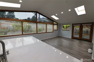 701 124th Ave NE, Bellevue, WA 98005 - Photo 4