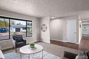 411 SE Brierwood Ct, Castle Rock, WA 98611 - Photo 28