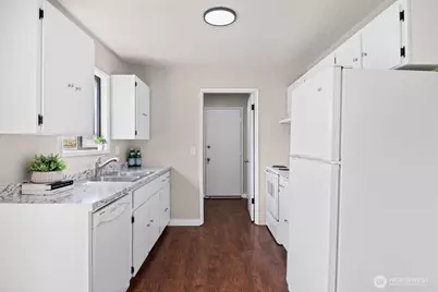 411 SE Brierwood Court, Castle Rock, WA 98611 - Photo 22