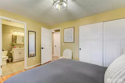 525 218th Street SW, Bothell, WA 98021 - Photo 16