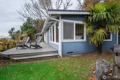 24 J View Place, Hat Island, WA 98206 - Photo 4