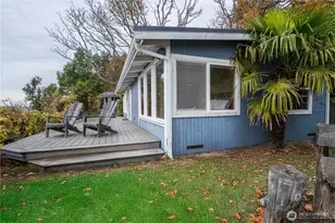 24-J View Pl, Hat Island, WA 98206 - Photo 4