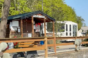 24-J View Pl, Hat Island, WA 98206 - Photo 32