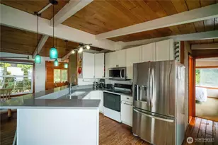 24-J View Pl, Hat Island, WA 98206 - Photo 10