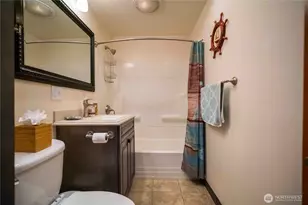 24-J View Pl, Hat Island, WA 98206 - Photo 16