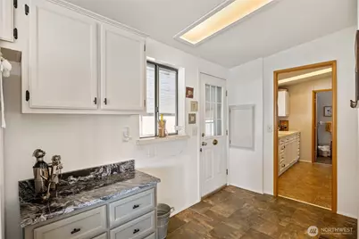 2240 W Broadway Avenue #225, Moses Lake, WA 98837 - Photo 18