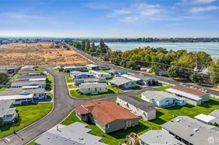 2240 W Broadway Ave, Moses Lake, WA 98837 - Photo 36