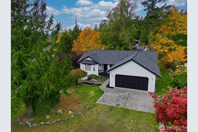 752 Tillamuk Drive, La Conner, WA 98257 - Photo 2