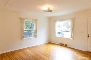 319 E Chestnut St, Walla Walla, WA 99362 - Photo 6