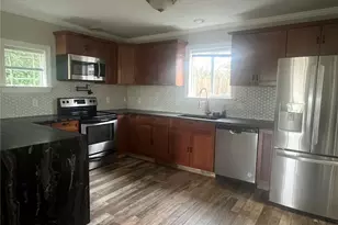 1854 Hillcrest Ave, Enumclaw, WA 98022 - Photo 6