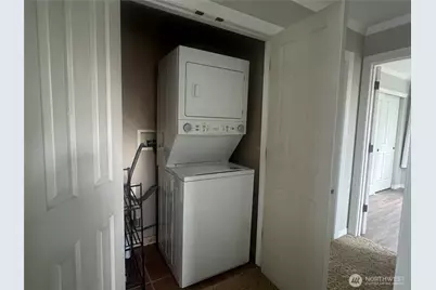 1854 Hillcrest Avenue, Enumclaw, WA 98022 - Photo 18