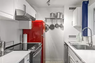 1400 Hubbell Pl, Seattle, WA 98101 - Photo 20