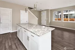 1515 N Waugh Rd, Mount Vernon, WA 98273 - Photo 12