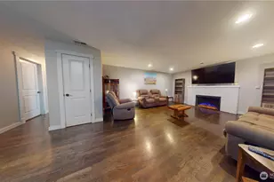 341 E Island Lake Dr, Shelton, WA 98584 - Photo 10