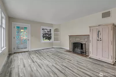 408 Karr Avenue, Hoquiam, WA 98550 - Photo 4