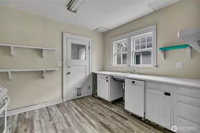 408 Karr Avenue, Hoquiam, WA 98550 - Photo 8