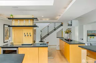 4660 NE 89th St, Seattle, WA 98115 - Photo 16